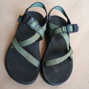 Chaco Ladies Z/1 Thick Strap Green Sandals Sz 8 Outdoors